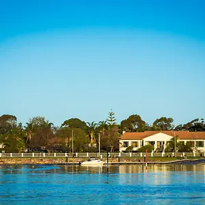 aquarius-resort.hotelsbyronbayaustralia.com/